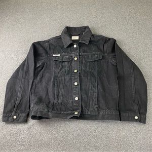 FEAR OF GOD ESSENTIALS DENIM TRUCKER JACKET Men’s Size Small